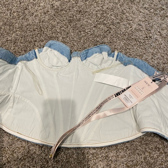 House of cb top - Picture 4 of 5